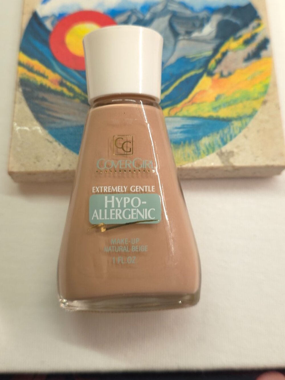 VINTAGE LEGACY COVERGIRL FOUNDATION BOTTLES - Picture 2 of 13